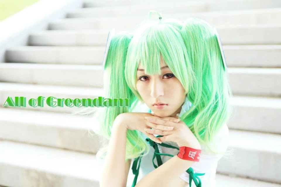 AllofGreendam-cosplay-07.jpg