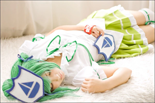 绿坝和xp娘-cosplay-12