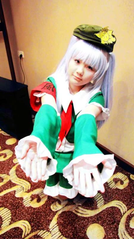 Reniti-cosplay-05.jpg